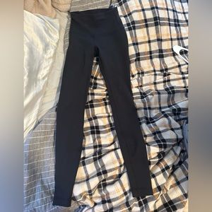 black Lululemon leggings